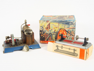 Vente aux enchères Machine à vapeur Wilesco DS en état d'usage et boite d'origine on y jo