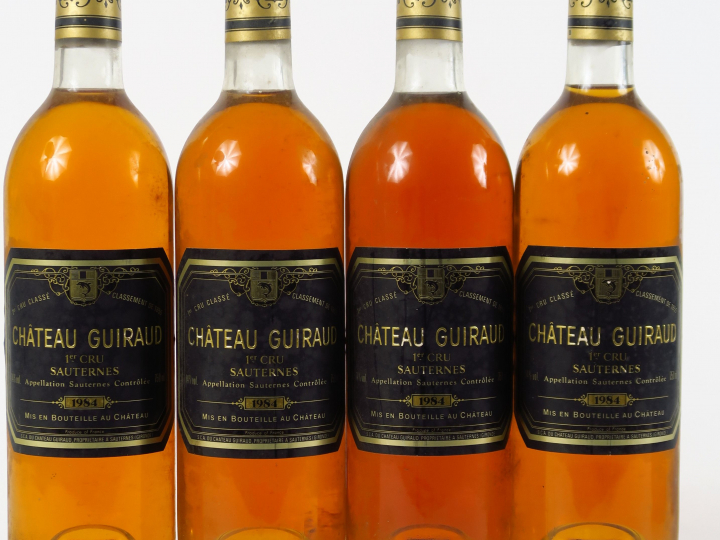 4 BOUTEILLES CHÂTEAU GUIRAUD 1er CC SAUTERNES - 1984 - BG