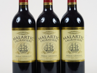 Vente aux enchères 3 BOUTEILLES CHÂTEAU MALARTIC LAGRAVIERE GCC GRAVES - 2003