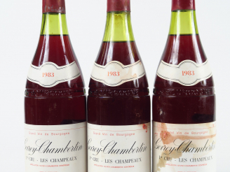 Vente aux enchères 3  BOUTEILLES GEVREY CHAMBERTIN 1er CRU 'LES CHAMPEAUX' DOMAINE TORTOC