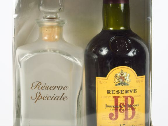 1 BOUTEILLE WHISKY JB 'RESERVE' 15 ANS - COFFRET