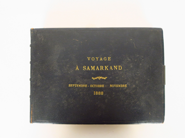 "Voyage à Samarkand"  Album de 43 photographies de voyage comprenant d