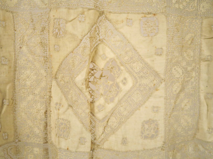 Très belle et rare nappe ou courtepointe, lin tissé main, XVIIème sièc