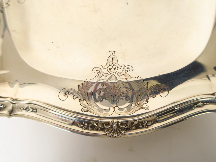 E.PUIFORCAT. Paire de coupes sur talon de style Louis XVI en argent, p