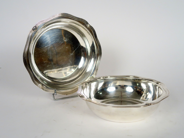 Paire de jattes creuses de style Louis XV en argent, poinçon Minerve, 