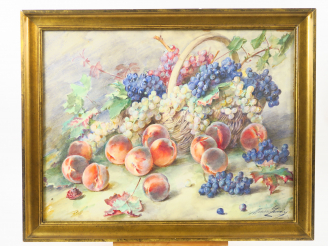 Vente aux enchères Madeleine LEMAIRE "Nature morte aux pêches et aux raisins". Aquarelle.