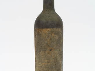 Vente aux enchères 1 BOUTEILLE CHÂTEAU DES CARMES HAUT BRION GRAVES - 1917 - BEP/CAPS CIR
