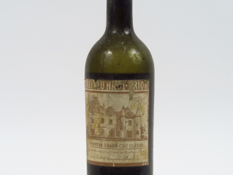 Vente aux enchères 1 BOUTEILLE CHÂTEAU HAUT BRION 1er GCC GRAVES - 1924 - VIDANGE/CAPS AB