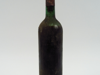 Vente aux enchères 1 BOUTEILLE CHÂTEAU AUSONE ST EMILION - 1940 - BEP/SE/BOUCHON ESTAMPE/