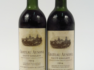 Vente aux enchères 2 BOUTEILLES CHÂTEAU AUSONE ST EMILION - 1954 - HEP/BTLS/1 CAPS CORROD