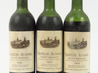 Vente aux enchères 3 BOUTEILLES CHÂTEAU AUSONE ST EMILION - 1954 - 1 HEP-MEP/BEP/BTLS/CAP