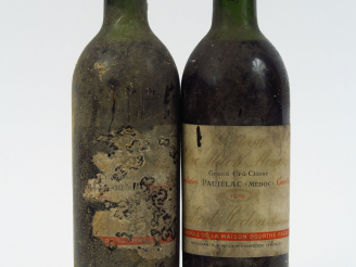 Vente aux enchères 2 BOUTEILLES CHÂTEAU CLERC MILON GCC PAUILLAC - 1959 -1 HEP/1 MEP/EA/1