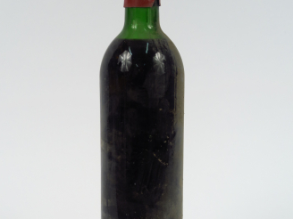 Vente aux enchères 1 BOUTEILLE CHÂTEAU LATOUR 1er GCC PAUILLAC - 1968 - HEP-MEP/SE/BOUCHO