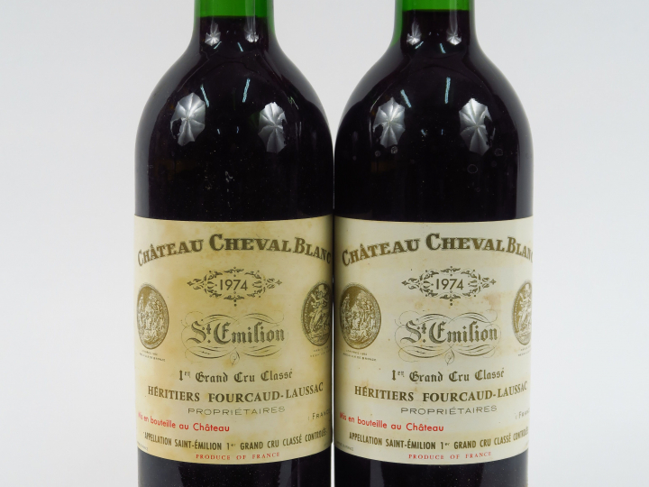 2 BOUTEILLES CHÂTEAU CHEVAL BLANC 1er GCC ST EMILION - 1974