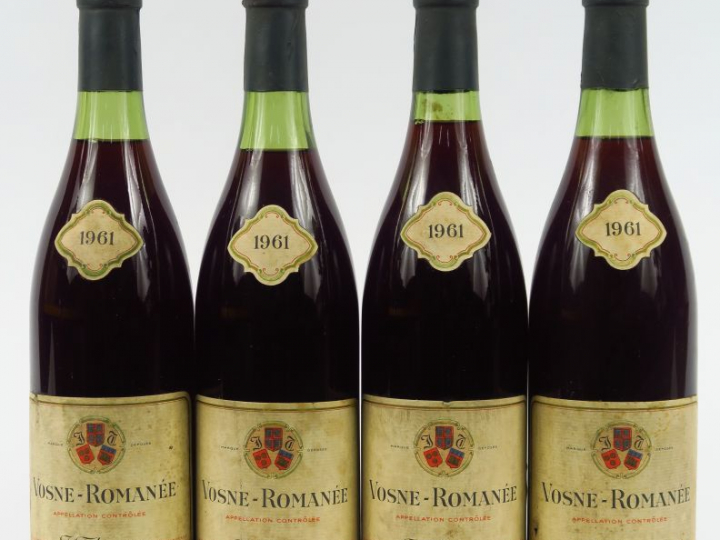 4 BOUTEILLES VOSNE ROMANEE J. THORIN - 1961 - 1,5 CM/2 CM/2,5 CM/3 CM/