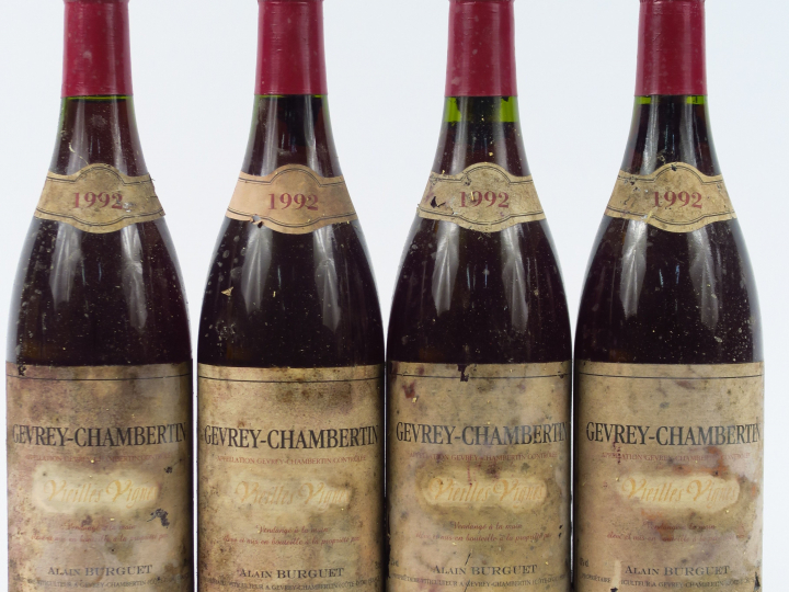 4 BOUTEILLES GEVREY CHAMBERTIN V.V. A. BURGUET - 1992 - EA