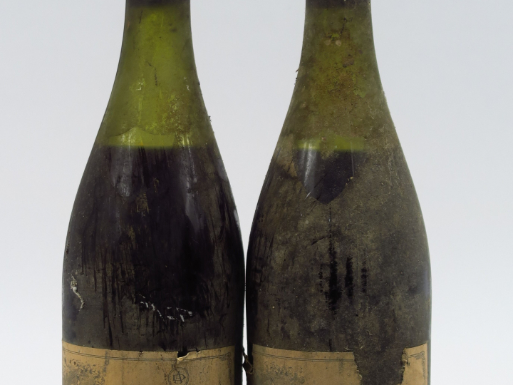 2 BOUTEILLES CHAMBOLLE MUSIGNY DAILLY ANNEES 40/50 - 7 CM/BS/EA/1 CAPS