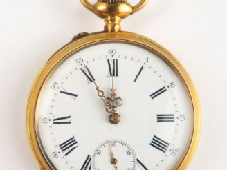 Vente aux enchères Montre de gousset en or, cadran des minutes. Monogrammée. Poids tel : 