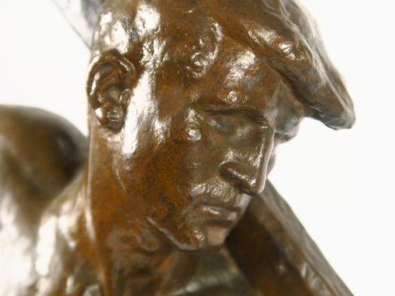 G. GORY "Le travail" Sculpture en bronze à patine brune.  Signée.  H. 