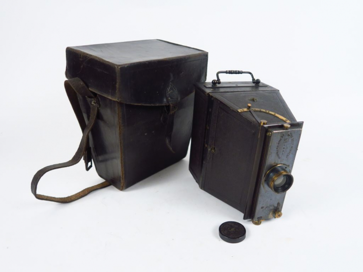 THE SELF WORKER numéro 4232. Photo jumelle 9x12 avec un magasin. Objec