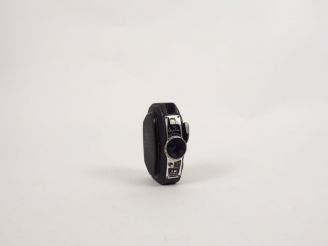 Vente aux enchères DURST. Duca, boitier format 24x36 sur film 35 mm en cassette.