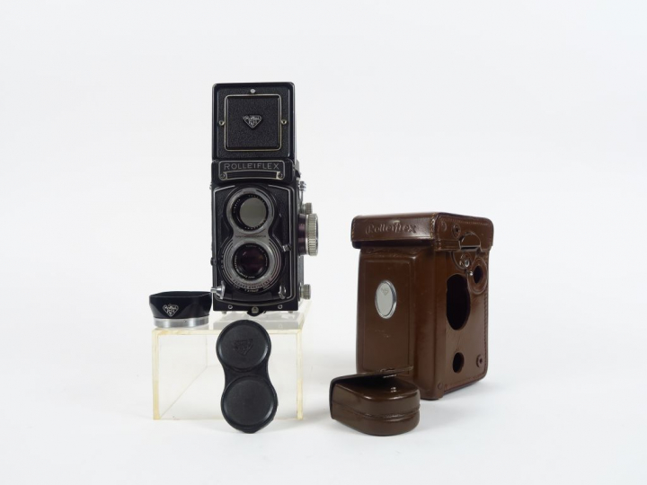 FRANKE   HEIDECKE. Rolleiflex 6x6, modèle T 2172437. Objectif Tessar 3