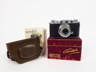 Vente aux enchères GALILEO. Condor I. Objectif Eliog 3,5/5 cm. Notice, sac TP, boite d'or