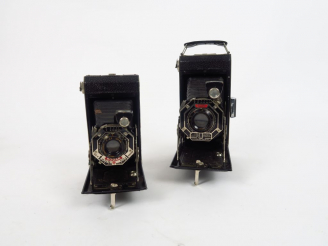 Vente aux enchères KODAK. Folding Art Deco 6x9. Objectif Kodak 6,3/100 mm. Soufflet abîmé