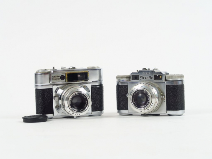 Deux appareils Braun. Deux boitiers 24x36.   - Paxette. Objectif Katag