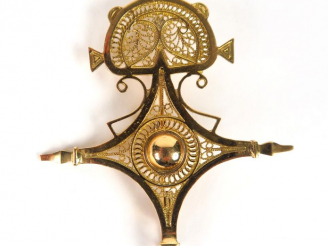 Vente aux enchères Pendentif en or. Poids : 7,5 g