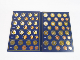 Vente aux enchères Dans un album : collection d'essais d'euros du Vatican, années 2007 (x