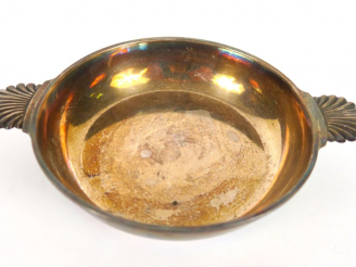 Vente aux enchères Vide poche en argent, poinçon Minerve, prises en forme de palmettes. P