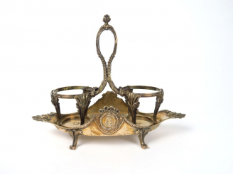 Vente aux enchères Monture de salerons de style Louis XVI en argent, poinçon Minerve. Poi