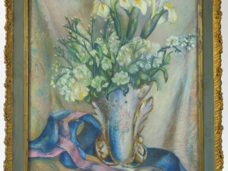 Vente aux enchères J.BOYE "Bouquet de fleurs dans un vase" Pastel. Signé en bas à gauche.