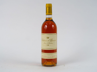 Vente aux enchères 1 BOUTEILLE CHÂTEAU D'YQUEM 1er CCS SAUTERNES - 1988