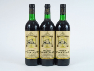 Vente aux enchères 3 BOUTEILLES CHÂTEAU LA TOUR CARNET GCC HAUT MEDOC - 1978 - 1 BG+/2 LB