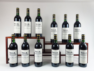 Vente aux enchères 12 BOUTEILLES CHÂTEAU LAFON ROCHET GCC ST ESTEPHE  - 1981 - CBO - BG