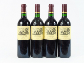 Vente aux enchères 4 BOUTEILLES CHÂTEAU CANTERMERLE GCC HAUT MEDOC - 1989