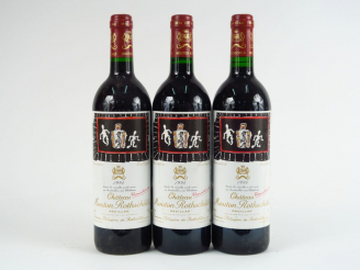 Vente aux enchères 3 BOUTEILLES CHÂTEAU MOUTON ROTHSCHILD 1er GCC PAULLAC - 1994