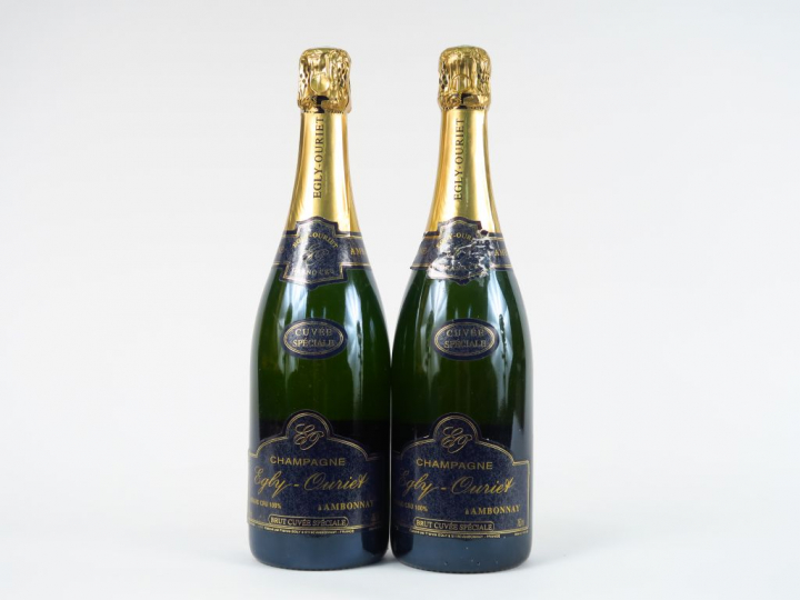 2 BOUTEILLES CHAMPAGNE EGLY OURIET BRUT GC 'CUVEE SPECIALE' - Passage 