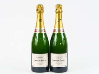 Vente aux enchères 2 BOUTEILLES CHAMPAGNE LAURENT PERRIER 