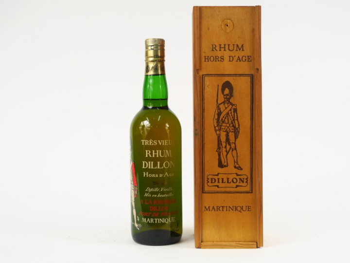 1 BOUTEILLE TRES VIEUX RHUM DILLON 'HORS D'AGE' - COFFRET