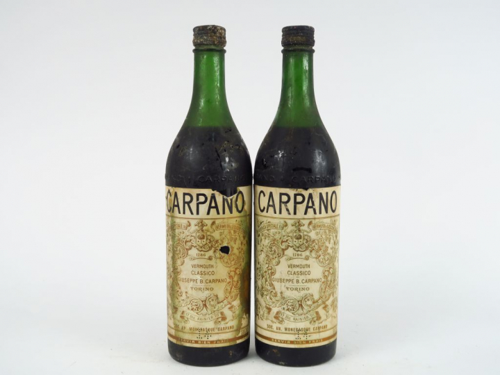2 TRES VIEILLES BOUTEILLES CARPANO VERMUTH - BS