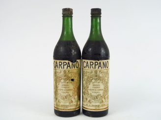 Vente aux enchères 2 TRES VIEILLES BOUTEILLES CARPANO VERMUTH - BS