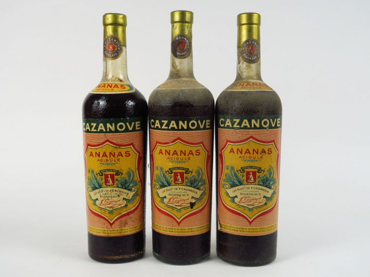 3 VIEILLES BOUTEILLES SIROP D'ANANAS CAZANOVE 