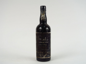 Vente aux enchères 1 BOUTEILLE PORTO GRADES 'VINTAGE PORT' - 1977 - ES