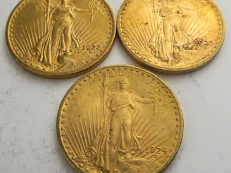 Vente aux enchères 3 pièces de 20 dollars or 1822, 1824, 1825. Frais acheteur 20 % TTC