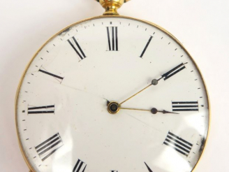 Vente aux enchères Montre de gousset en or, cuvette en métal. Poids tel : 65,2 g