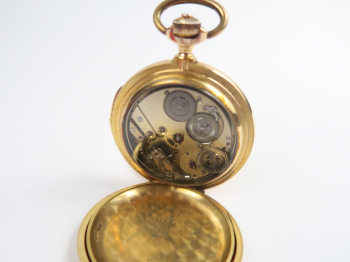 Montre de gousset en or. Poids tel : 131 g