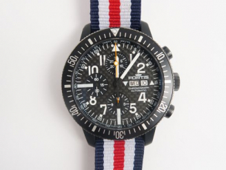 Vente aux enchères FORTIS. Montre d'homme, modèle Cosmonaute Chronographe